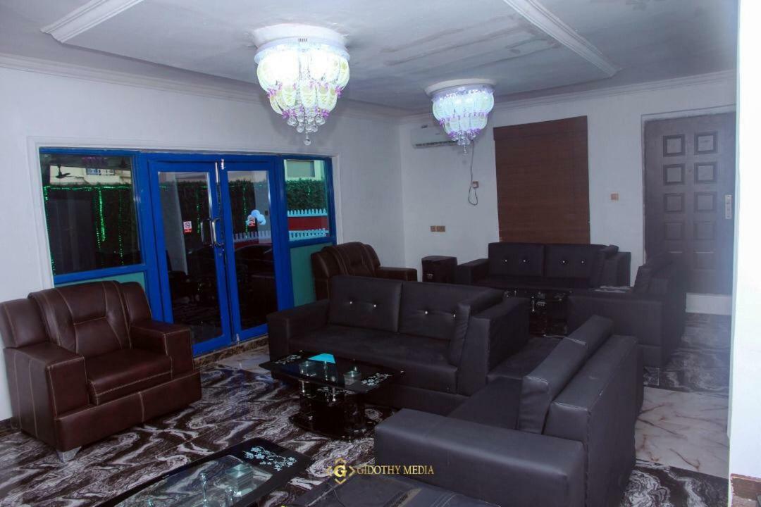 Tega Suites อีเคจา ภายนอก รูปภาพ